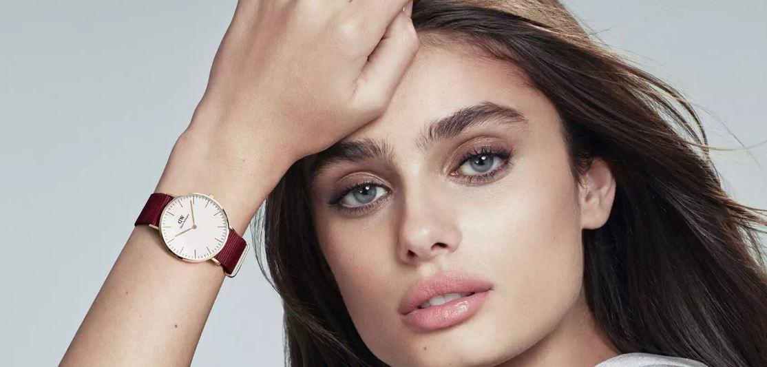 Đồng hồ nữ Daniel Wellington Classic Roselyn DW00100271