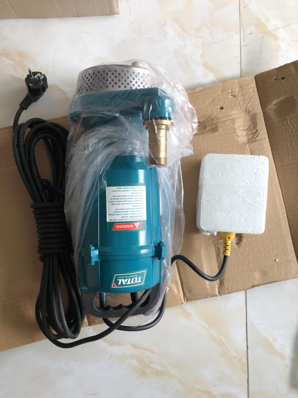 MÁY BƠM CHÌM NƯỚC SẠCH TOTAL TWP67501