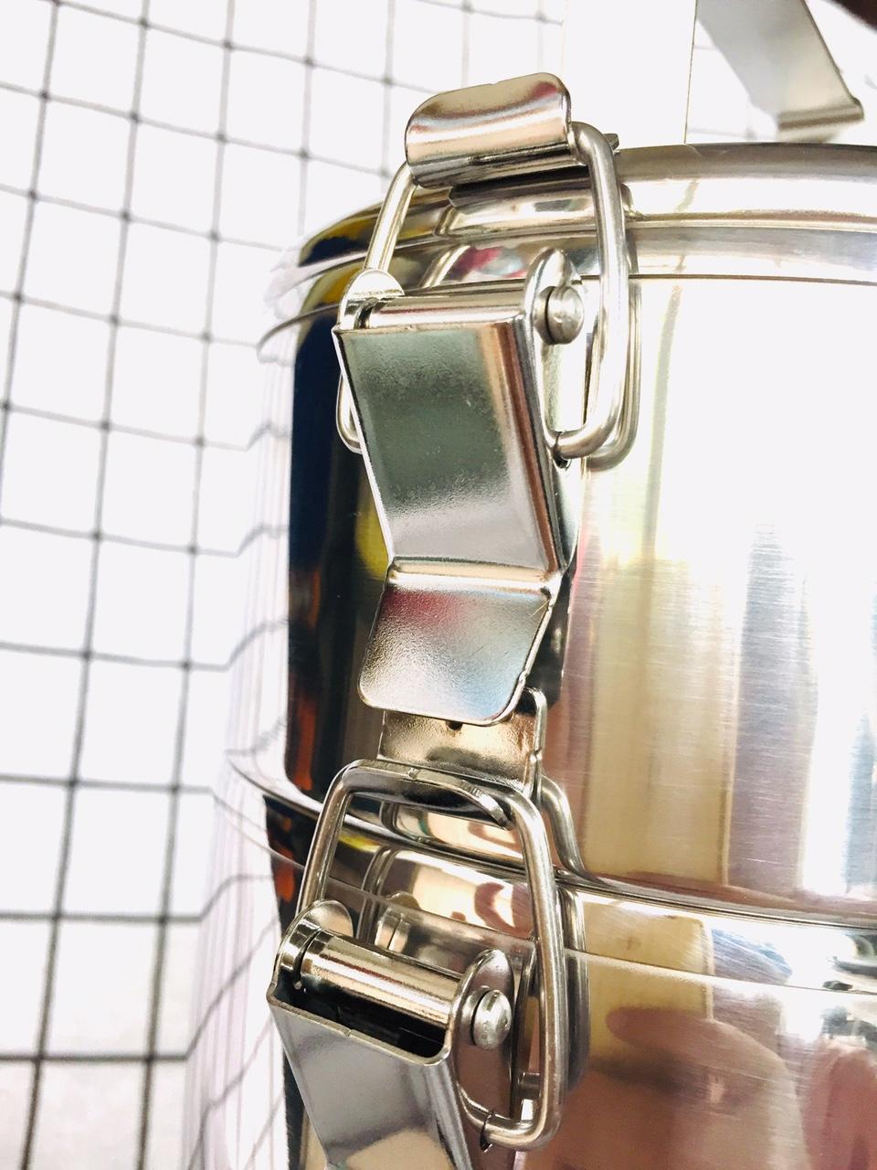 Camen đựng cơm Inox Sun Zebra 4 ngăn
