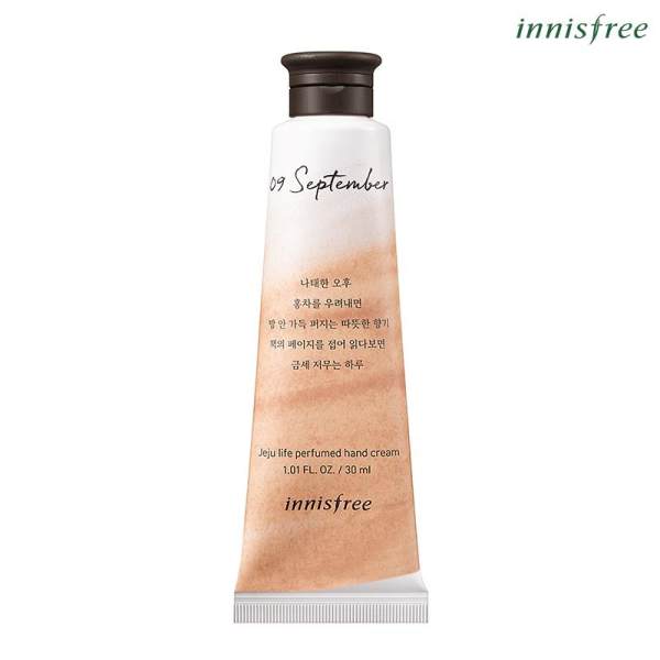 Kem dưỡng da tay hương Black Tea tháng 09 innisfree Jeju Life Perfumed Handcream - 09 Black Tea 30ml