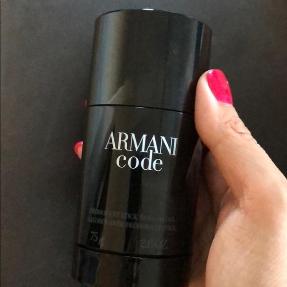 Lăn khử mùi nam Giorgio Armani Armani Code 75ml