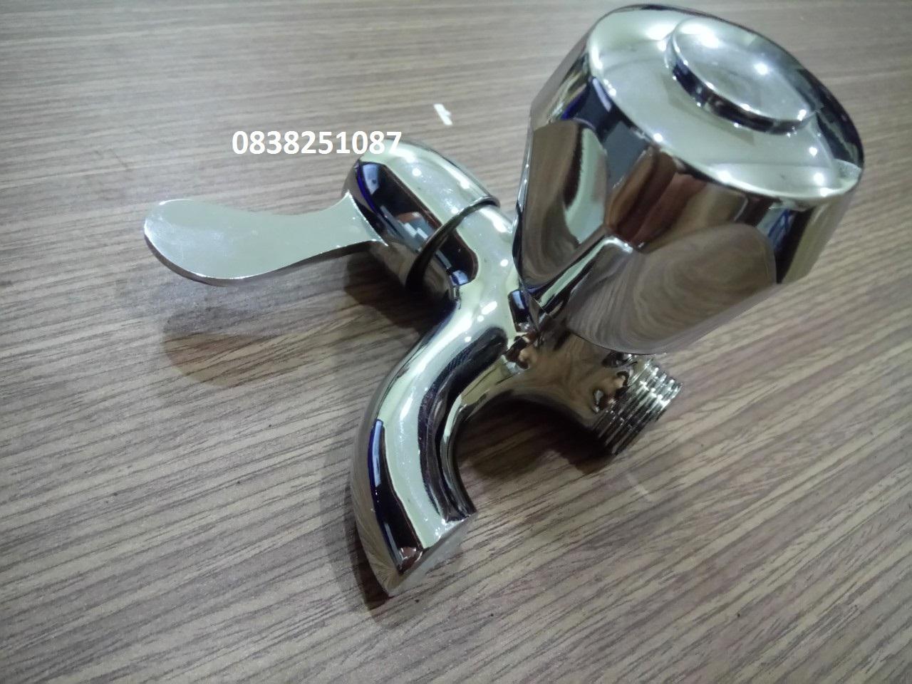 Vòi củ sen lạnh CS712