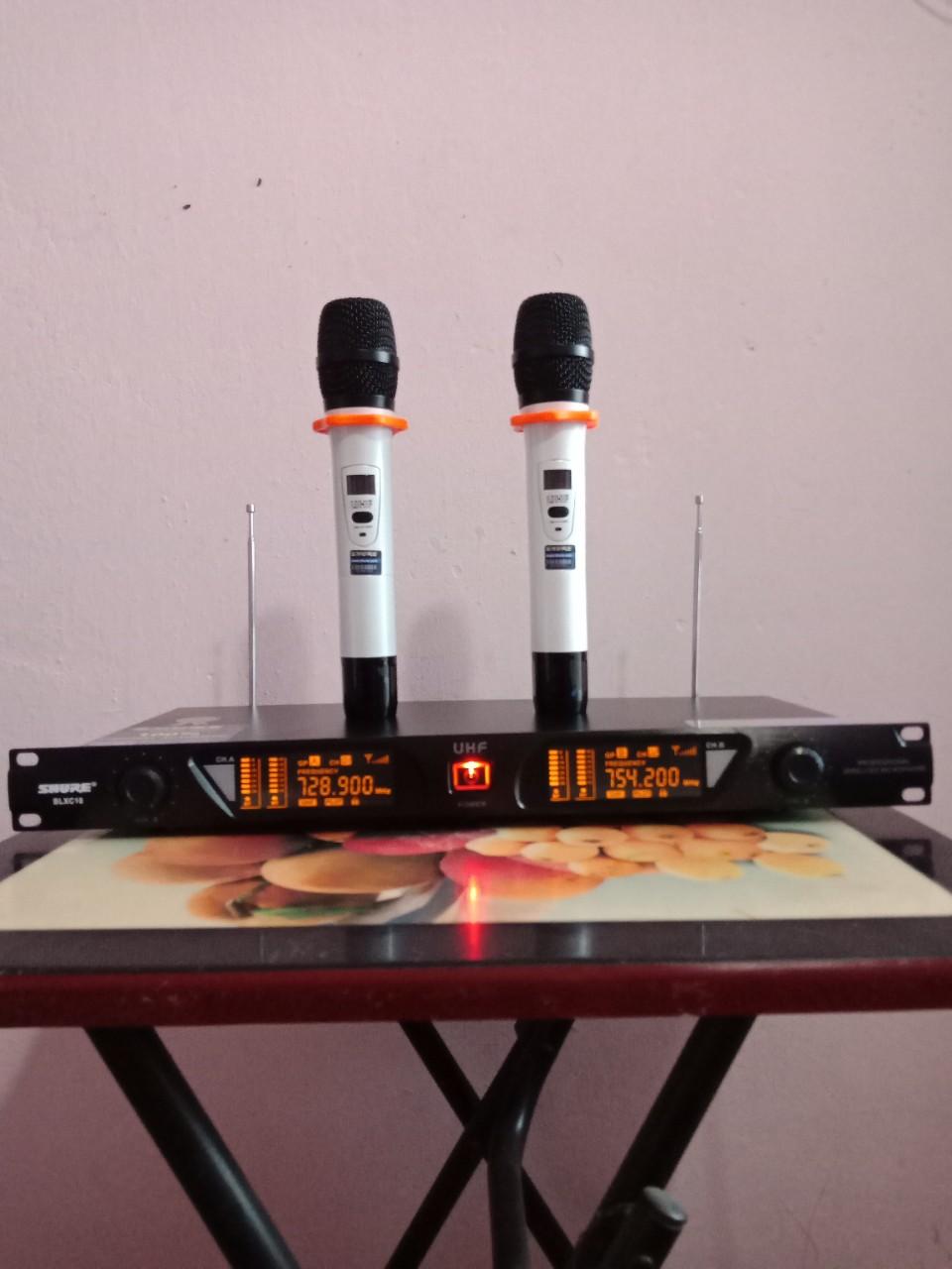 Micro Không Dây SHURE BLXC10