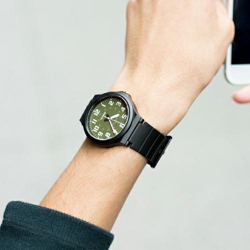 Đồng Hồ Nam Casio MW-240-3BVDF