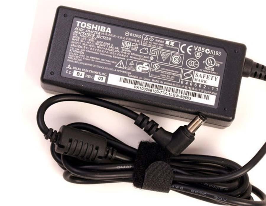 Sạc toshiba satellite l645