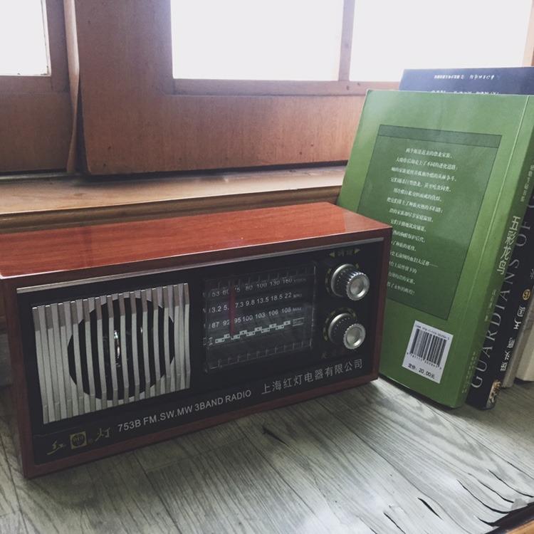 ĐÀI RADIO HONGDENG HD-753B