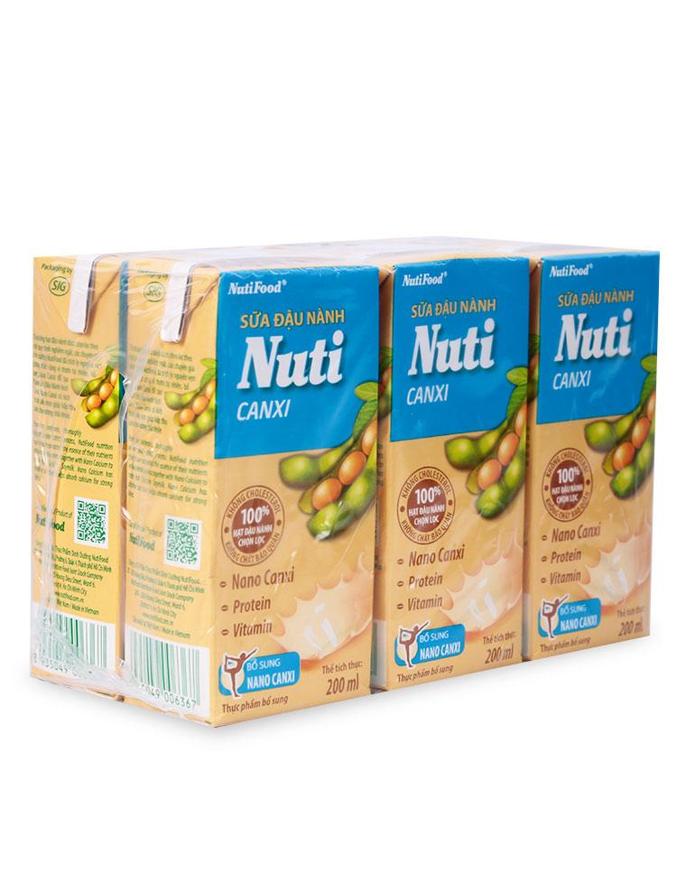Sữa đậu nành Nutifood canxi - Lốc 6 hộp 200ml
