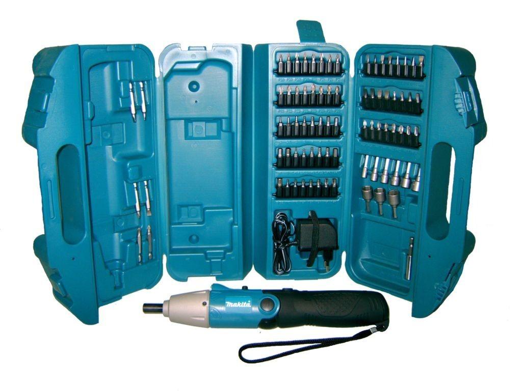 Máy bắt vít Makita 6723DW