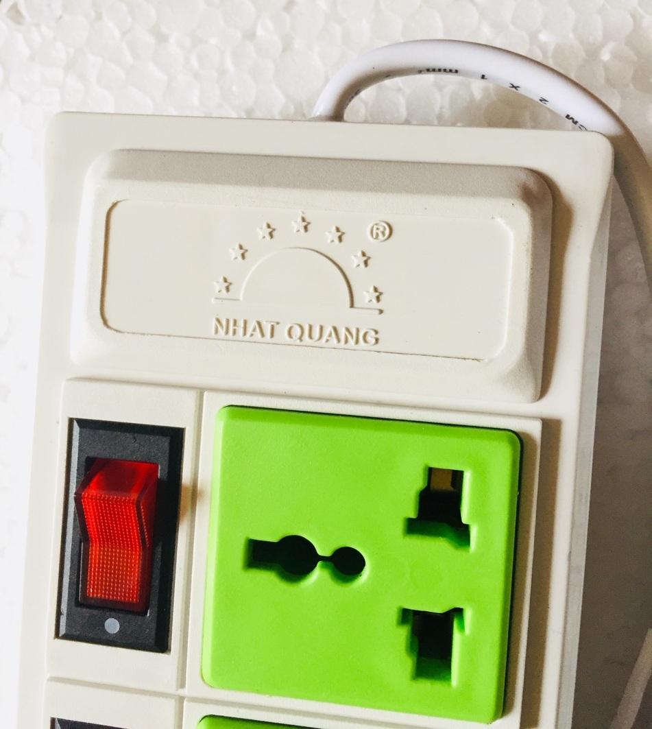 Ổ cắm dây trường Nhật Quang 4ct 03M