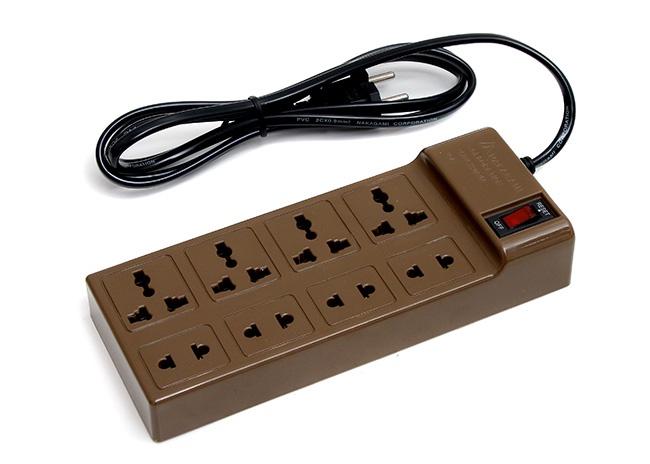 Ổ CẮM ĐIỆN NAKAGAMI 4 LỖ DÂY