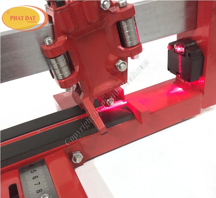 MÁY CẮT GẠCH TAY ĐẨY TOPVEL 800