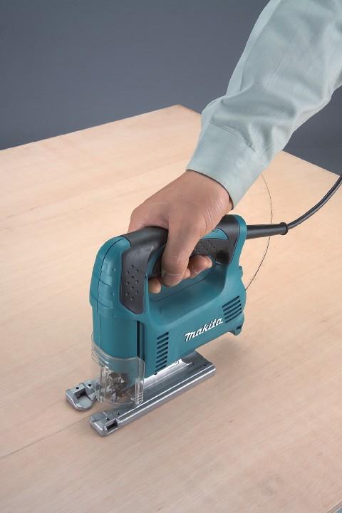 Máy cưa lọng Makita 4326