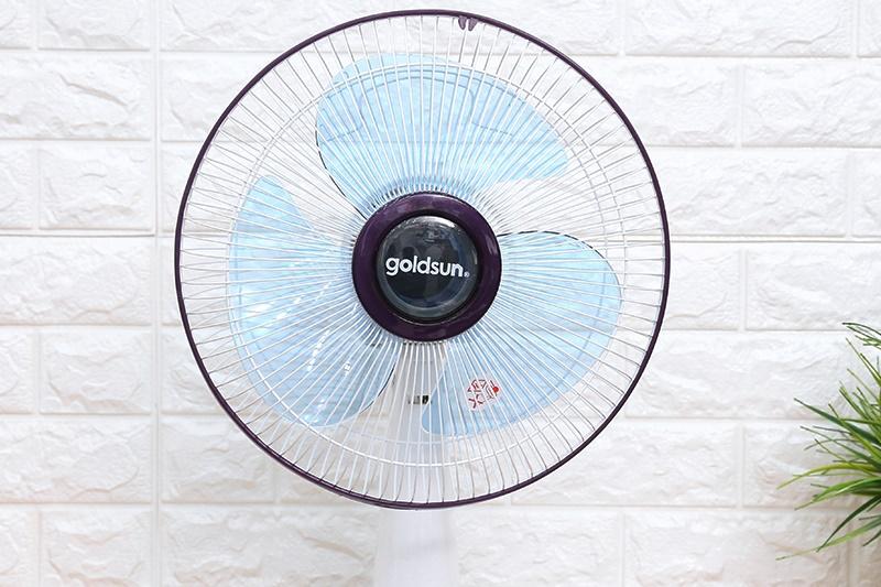 Quạt Bàn Goldsun T3001