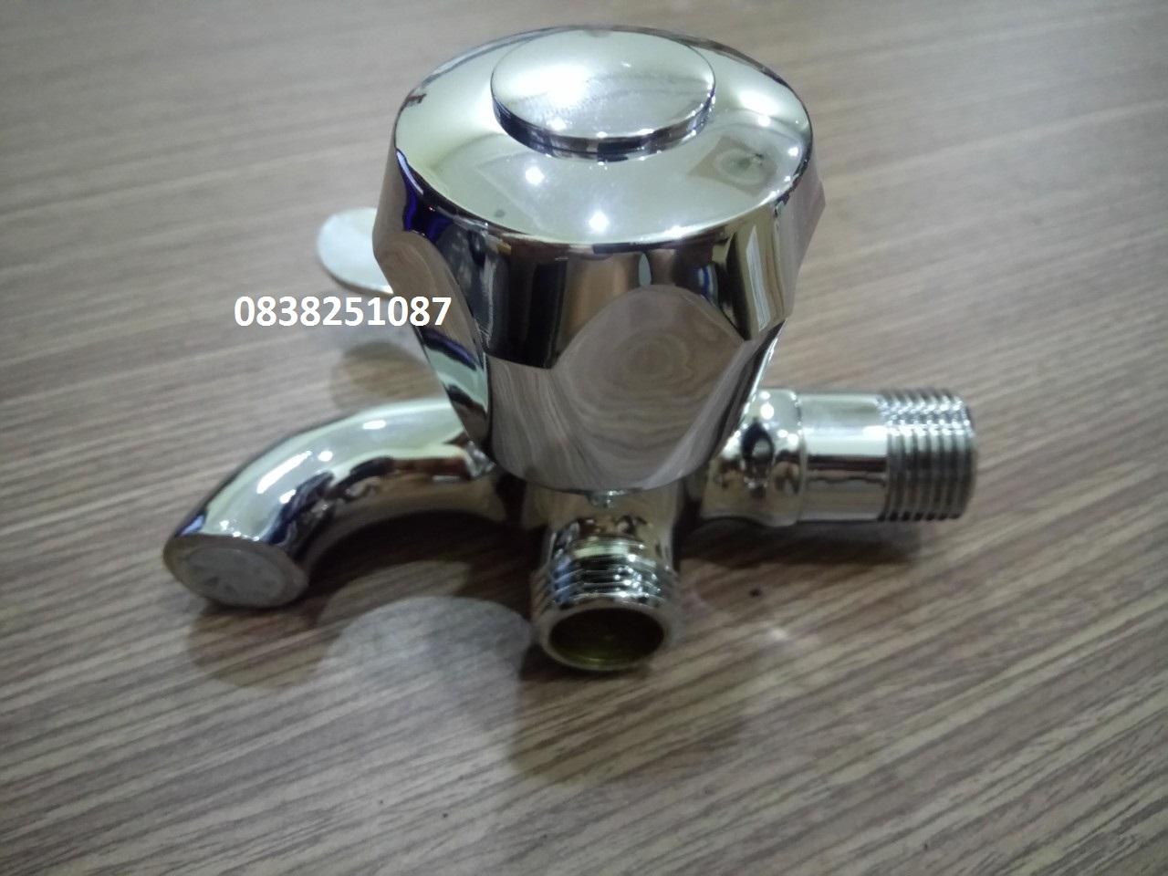 Vòi củ sen lạnh CS712