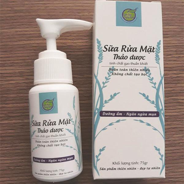 Sữa rửa mặt tinh chất gạo Cung Đình