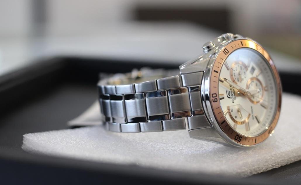Đồng Hồ Kim Nam Casio EFR 552D 1AVUDF