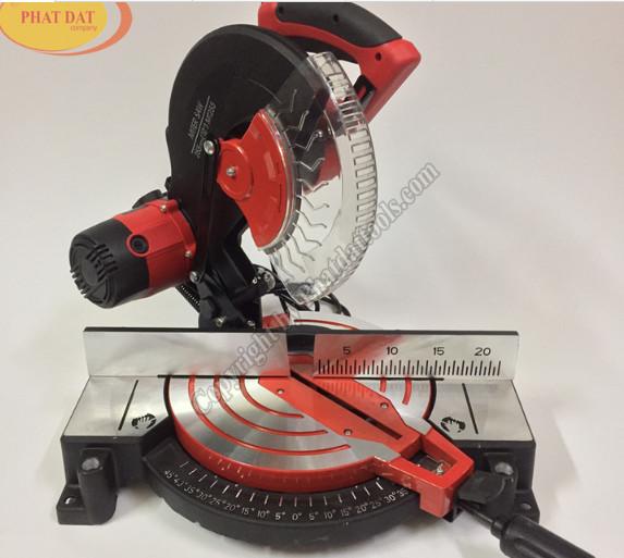 Máy cắt Maktec MT255