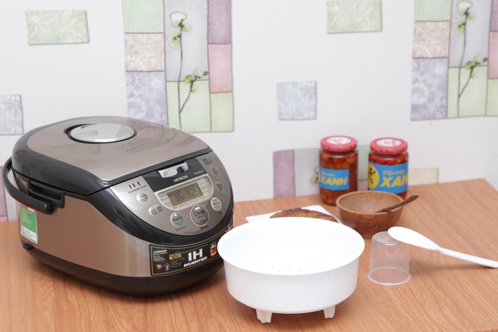 Nồi cơm điện Hitachi RZ-JHE18/GHE18 1.8L