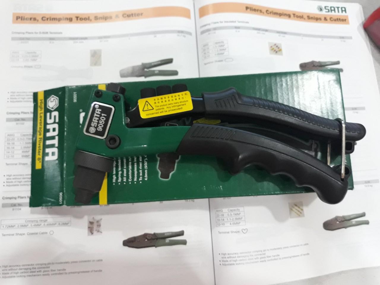 DỤNG CỤ BẮN ĐINH SATA 90501