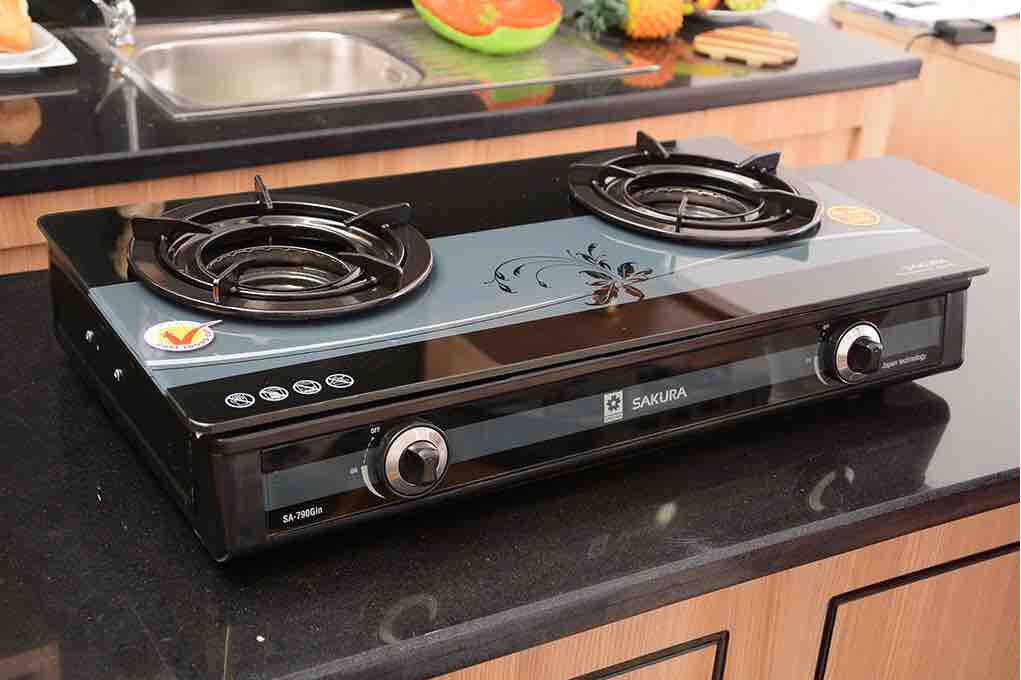 Bếp gas dương Sakura SA-790G(IN)