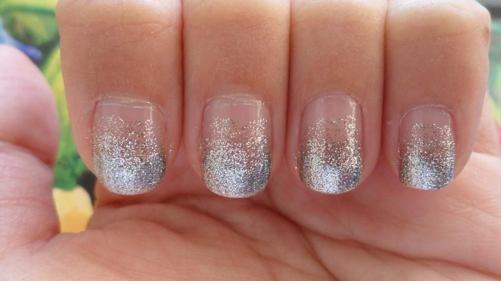 Sơn Móng Tay Suri Nails Lacquer