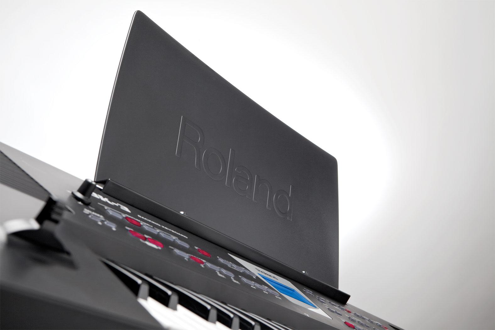 Đàn organ Roland BK-3