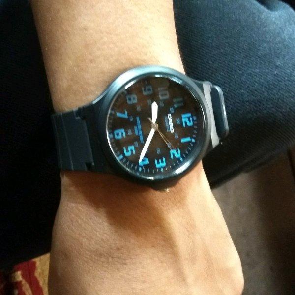 Đồng Hồ Nam Casio MW-240-2BVDF