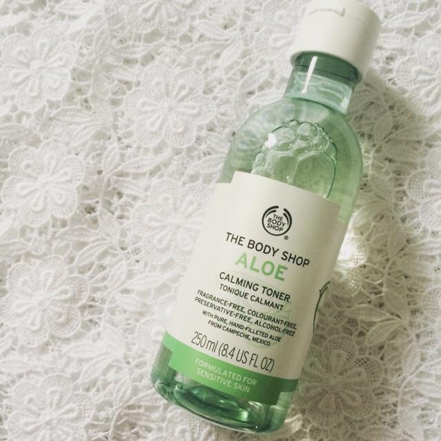 Nước hoa hồng The Body Shop Aloe Calming Toner