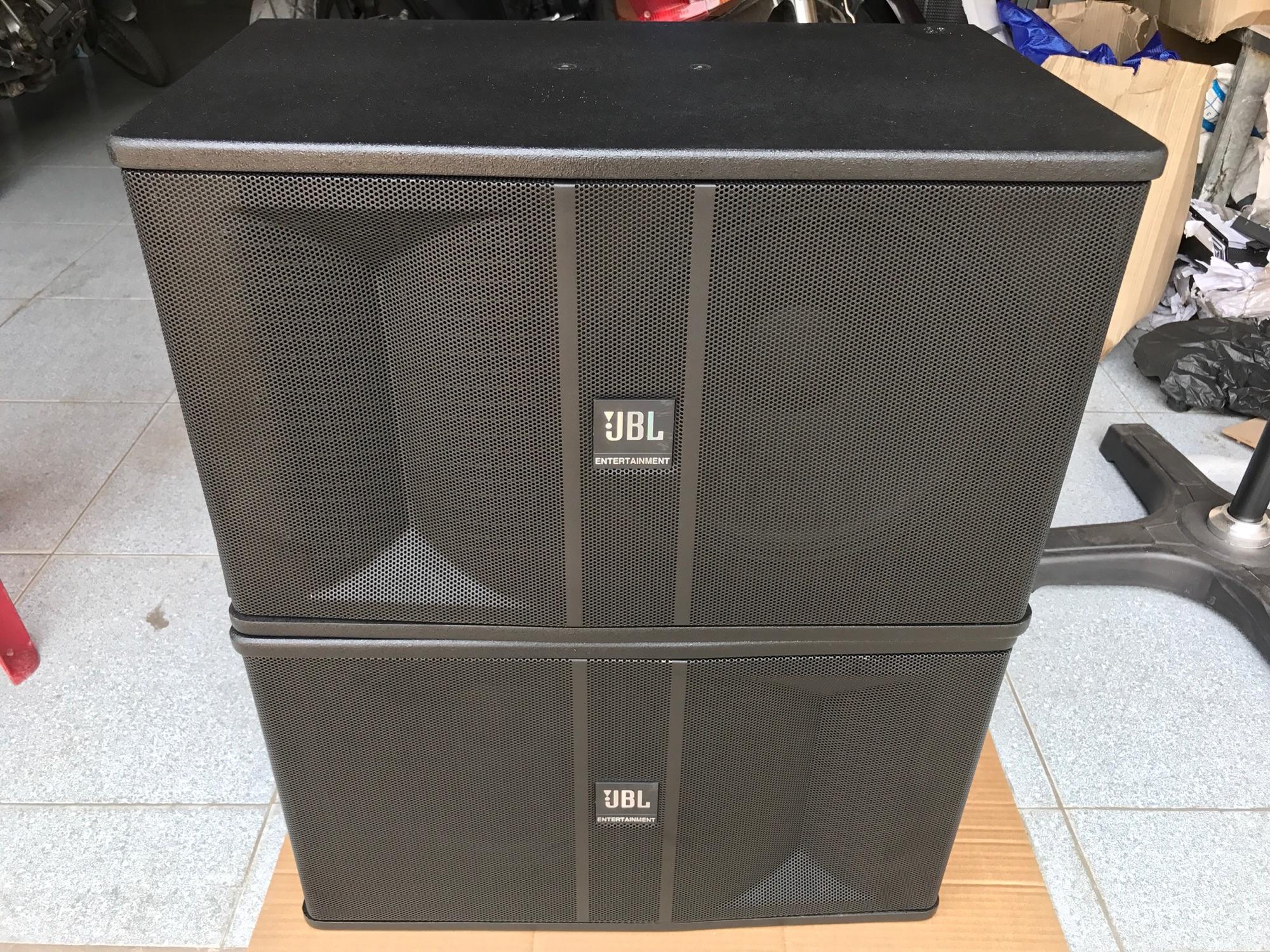 Loa JBL KI82