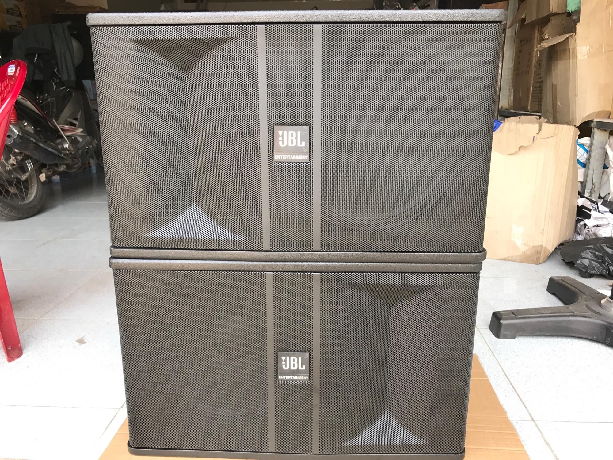 Loa JBL KI82
