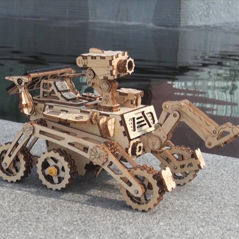 Đồ chơi lắp ráp gỗ 3D Robotime LS402 - Mô hình năng lượng Mặt trời Space Hunting Curiosity Rover
