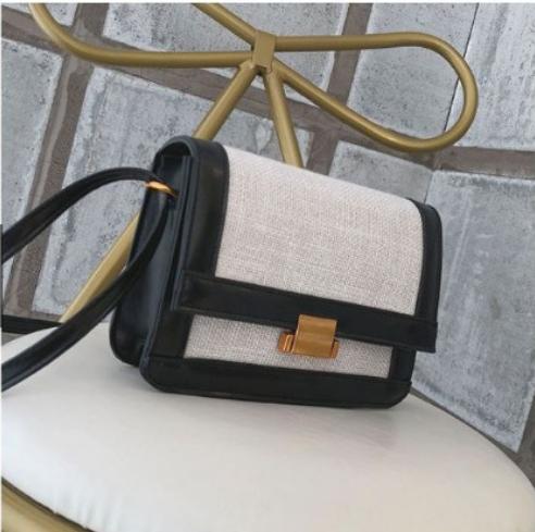 Túi Đeo Chéo Nữ DC799