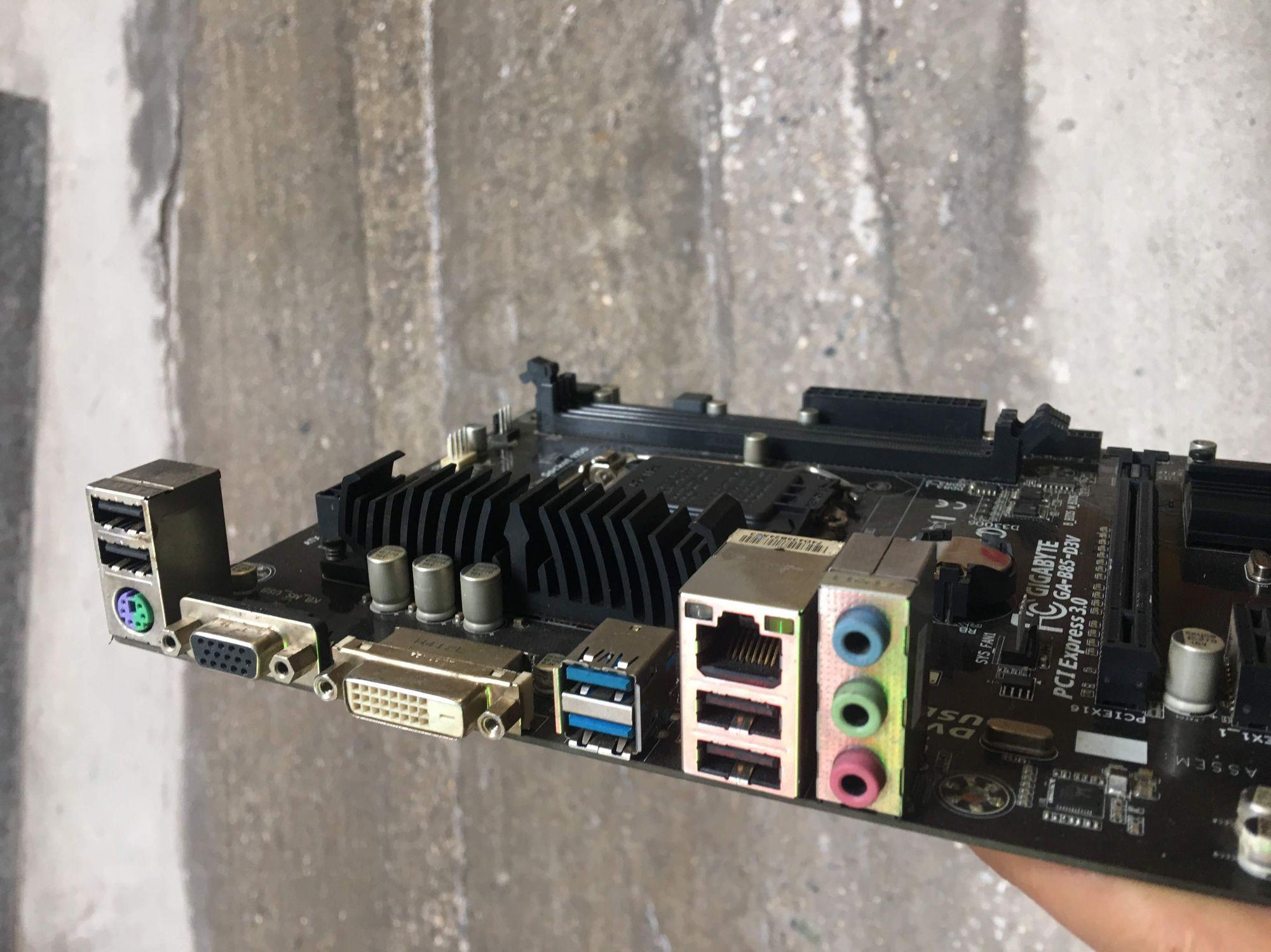 Mainboard Gigabyte B85M-D3V