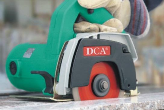 MÁY CẮT ĐÁ DCA AZE02-110