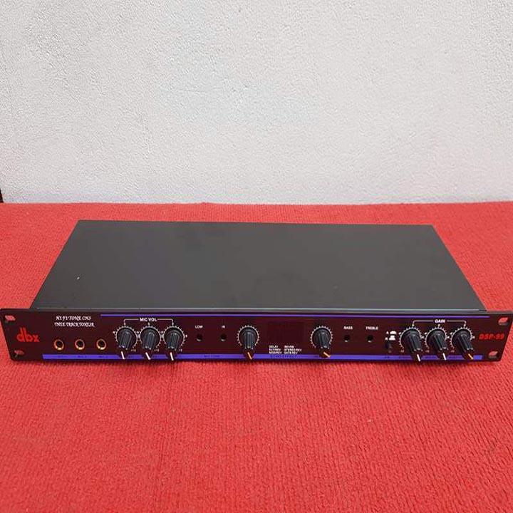 Mixer Karaoke Yamaha DSP-99