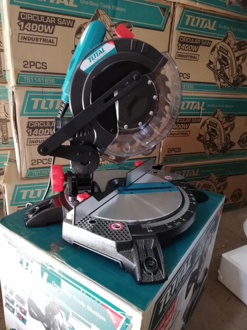 Máy cắt nhôm TOTAL TS42142101