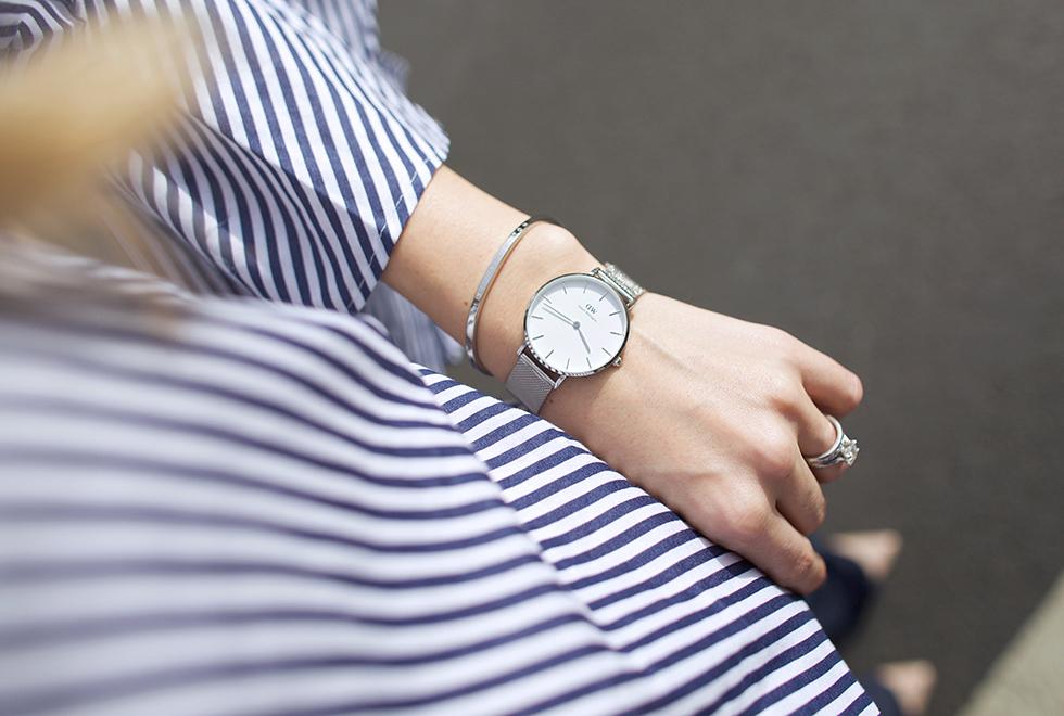 Đồng hồ nữ Daniel Wellington DW00100220