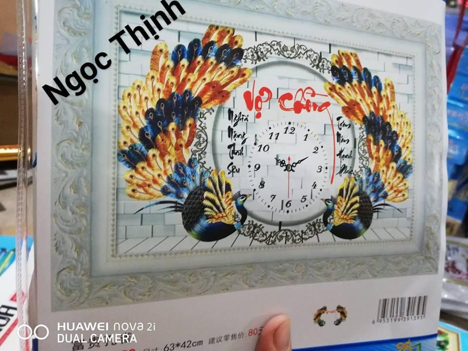 Tranh thêu chữ thập đôi công