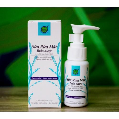 Sữa rửa mặt tinh chất gạo Cung Đình