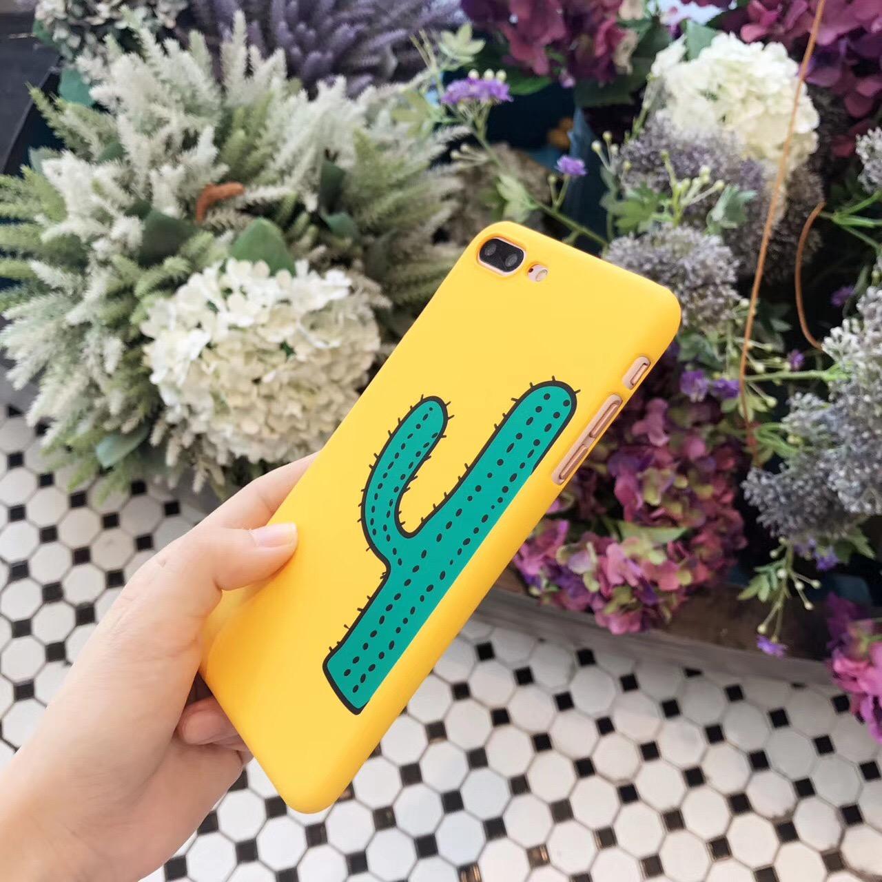 Bọc sạc hình thú vui nhộn dành cho Iphone