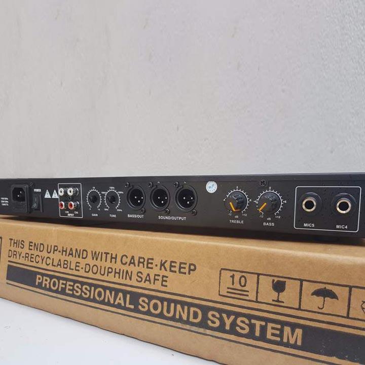 Mixer Karaoke Yamaha DSP-99