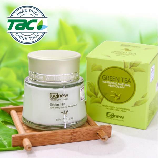 Kem dưỡng da trà xanh Benew Green Tea 60ml