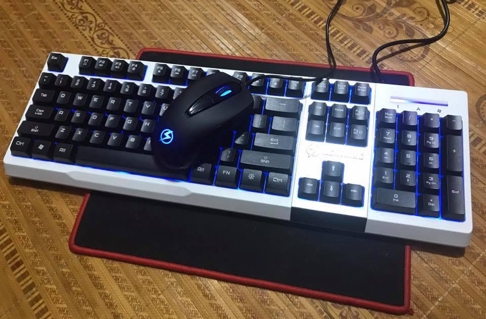 Bàn phím Lightning PR-1368