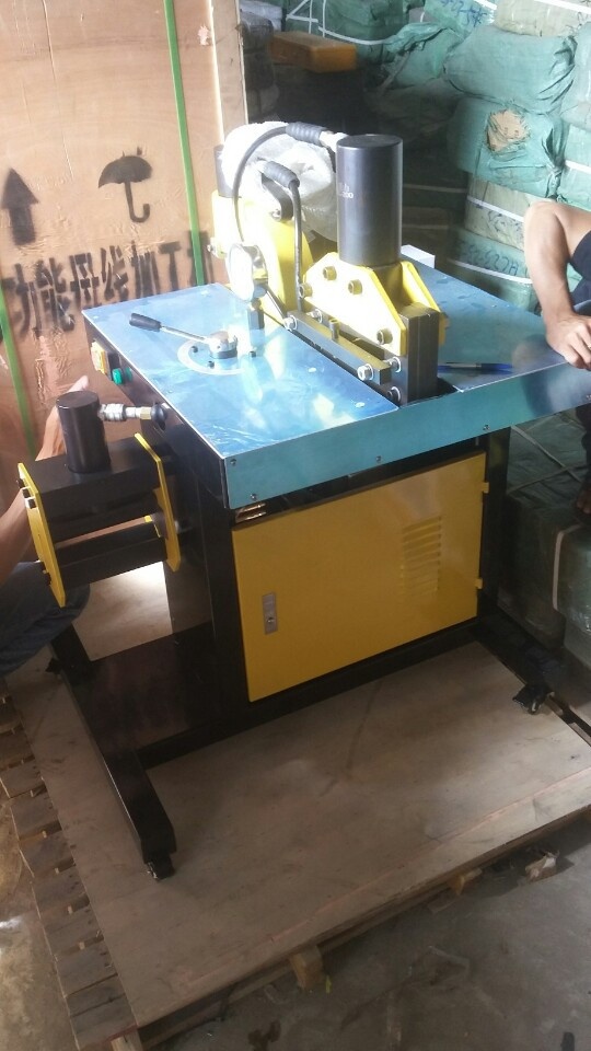 MÁY GIA CÔNG THANH CÁI CHY-200