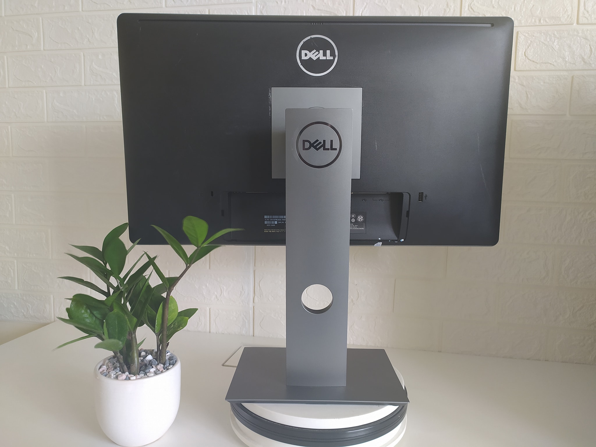 Màn hình Dell P2314H 23INCH