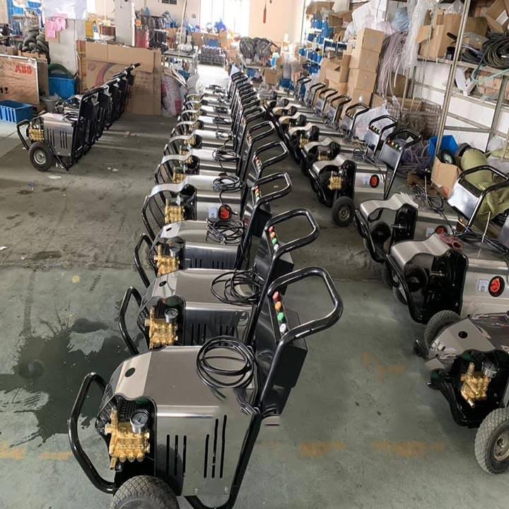Máy rửa xe Romano RX-2500 - 2.5KW