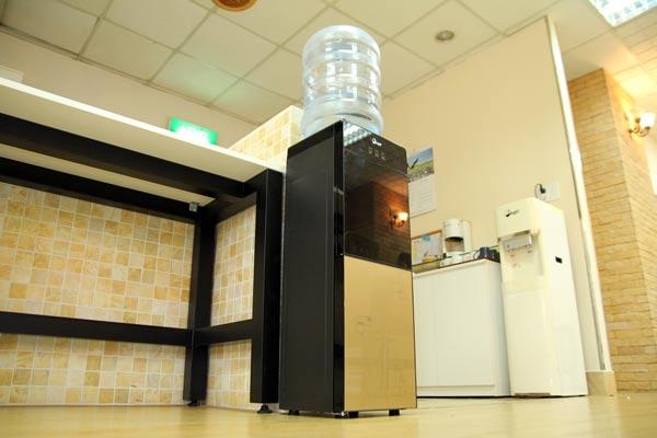 Cây Nước Nóng Lạnh Fujie WD1700E