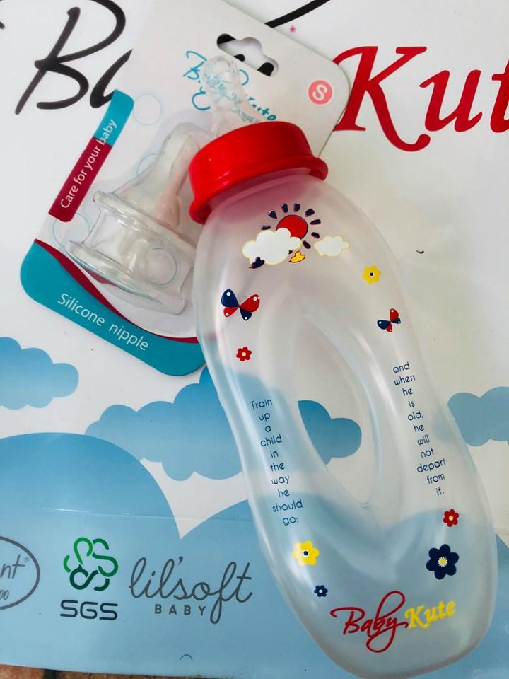 Bình sữa Baby Kute bằng nhựa PP tay cầm 250ml