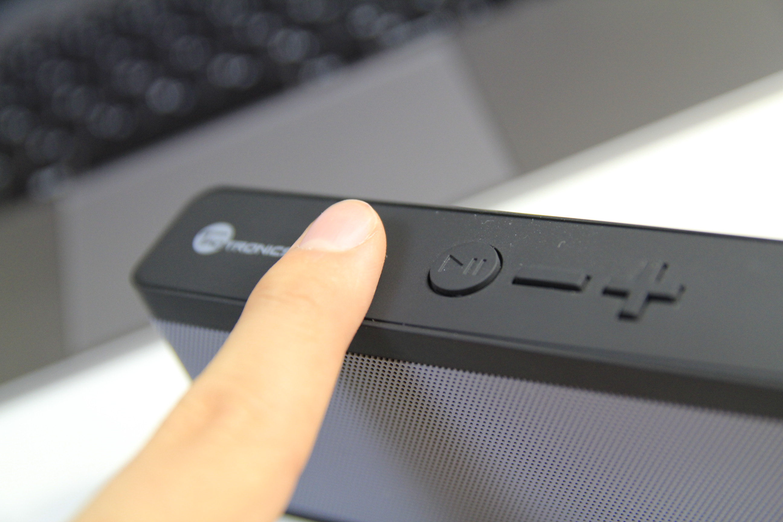 Loa Bluetooth TaoTronics TT-SK09