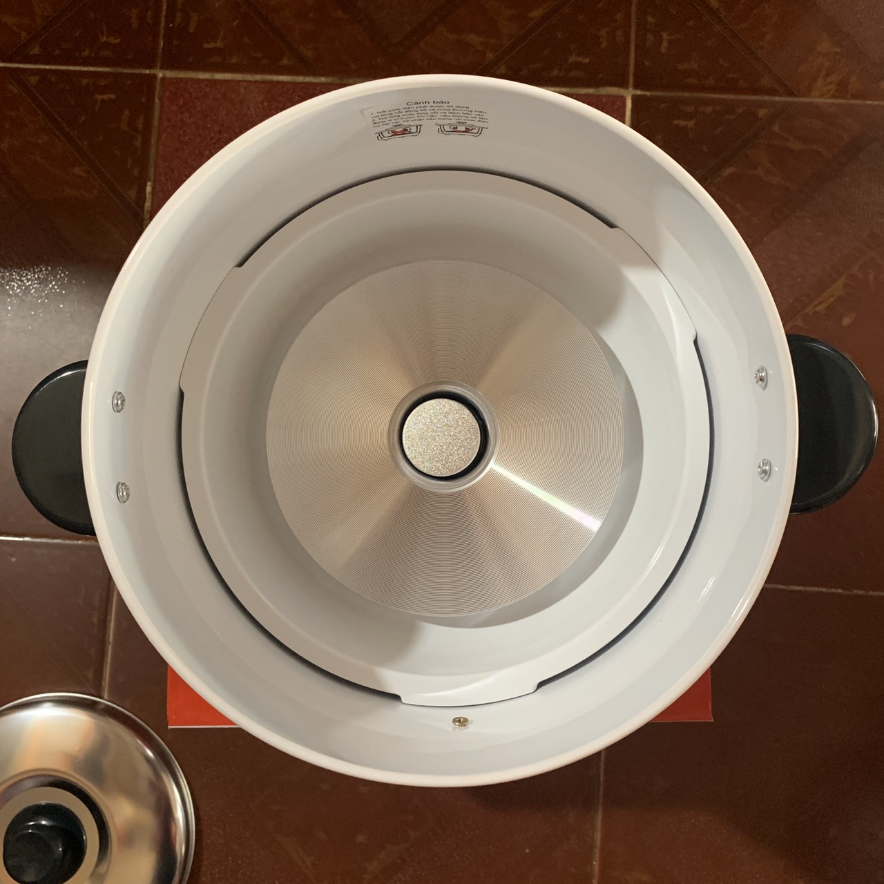 Nồi cơm điện Happy Cook HCD-180 1.8L